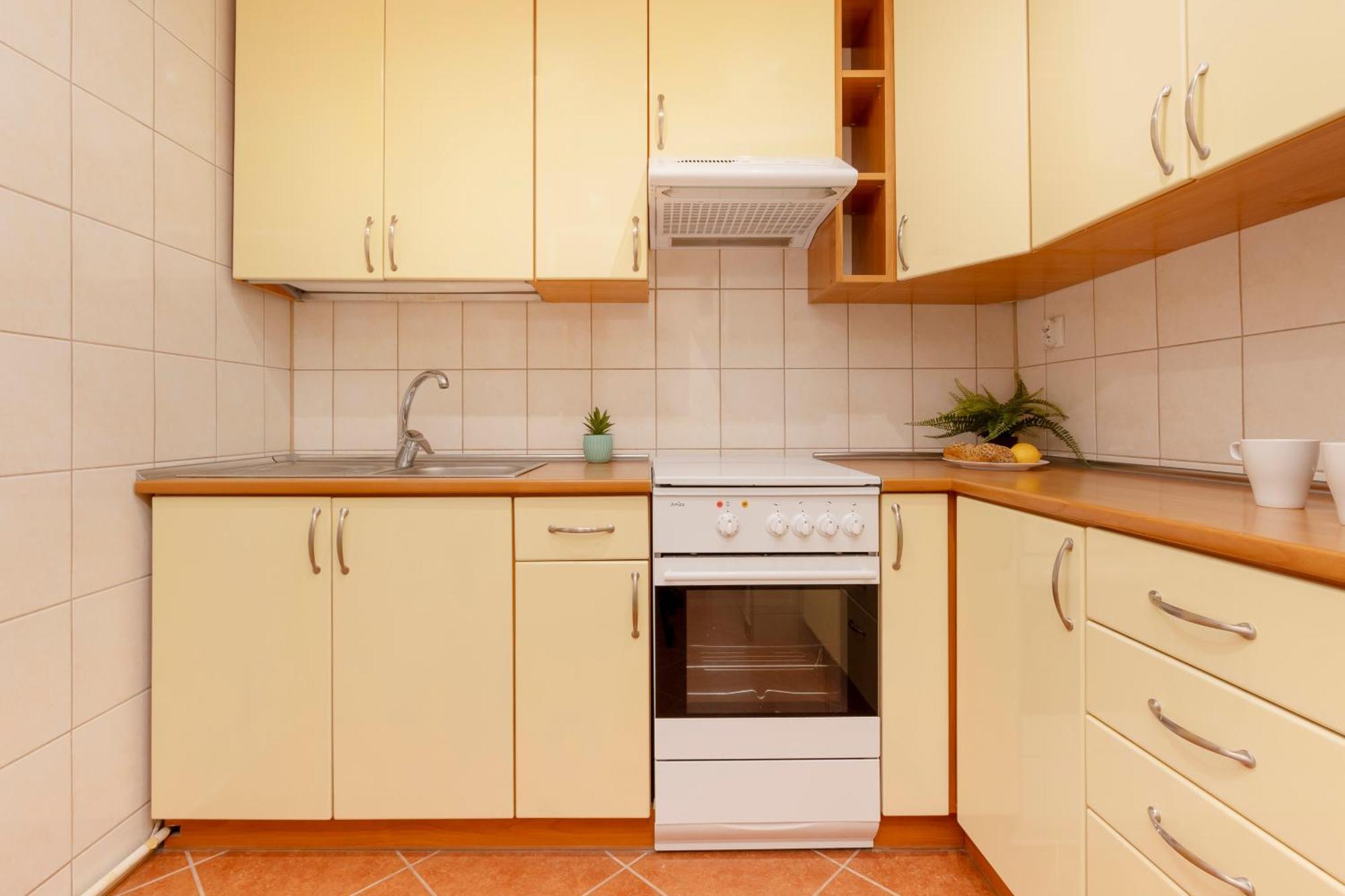 Bright & Cozy Apartments In The City Center By Noclegi Renters Warschau Buitenkant foto